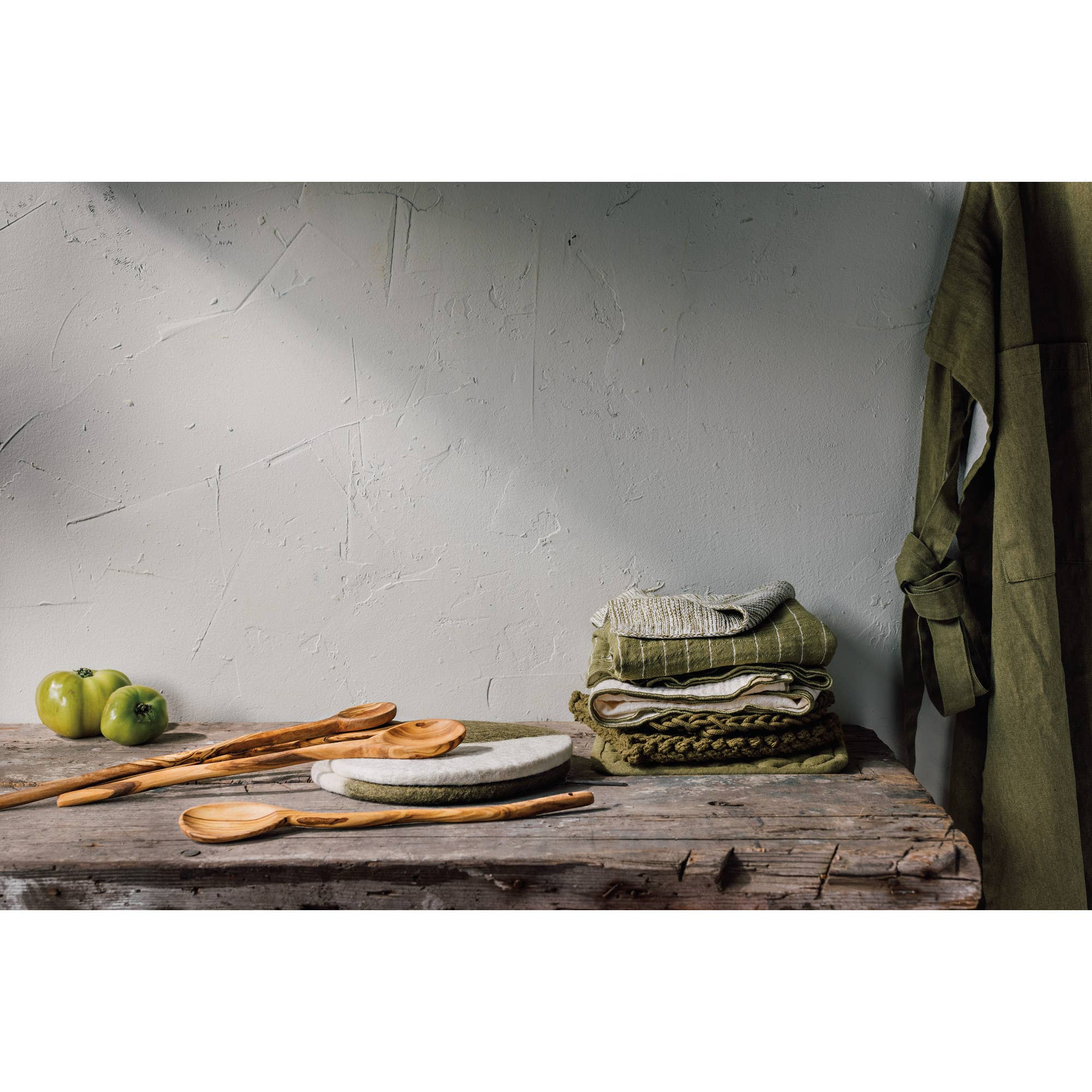 Ombra Potholder – Handwoven Olive Cotton