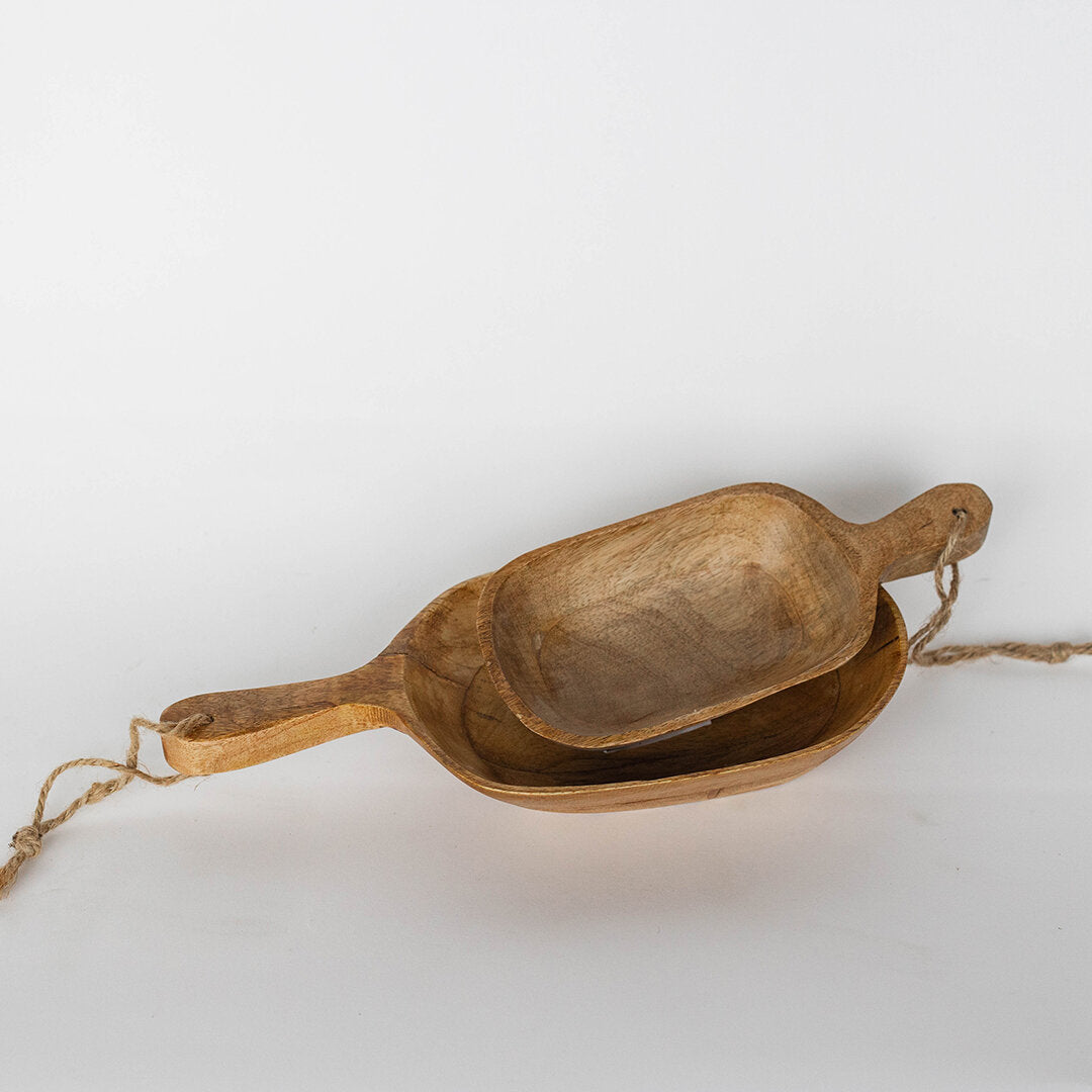 Rustique Scoop Bowls – Handled Wood, Set of 2